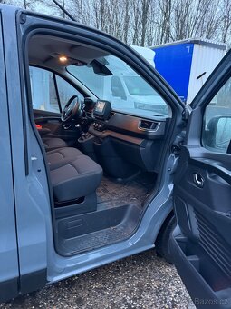 Renault Trafic 7/24 jen 15 tis km. - 7