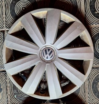prodám poklice R16 origo VW - 7