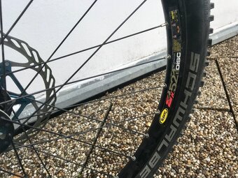 celoodpružené kolo Giant Reign 26" M - 7