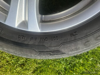 Sada letních kol na auto značky Renault - 205/60 R16 - 7