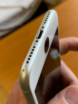 iPhone 7 / 32GB - 7