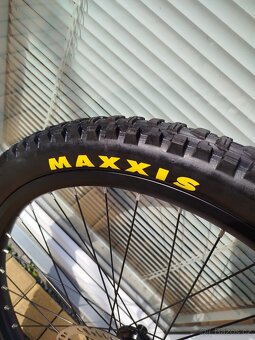 KOLA - 27,5 NA MTB - E BIKE - 7