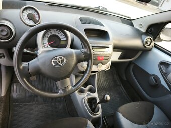 Toyota Aygo - 7