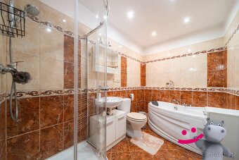 Prodej rodinného domu 251 m², Vsetín, ev.č. 58683 - 7