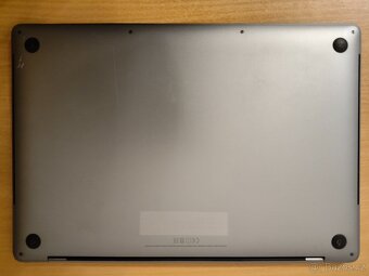 MacBook Pro 2017 A1707 – i7 / 16 / 512 - 7