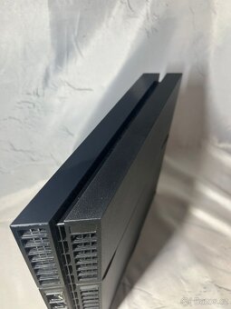 PlayStation 4 1TB + 2 orig. Ovladače+ hry - 7