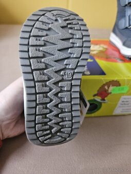 Nové zimní botičky vel. 19 a 20 - 7