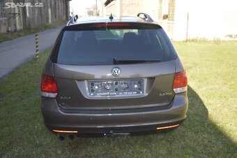 VW Golf 6 combi 2,0 103 kw 1.majitel z Německa serviska - 7