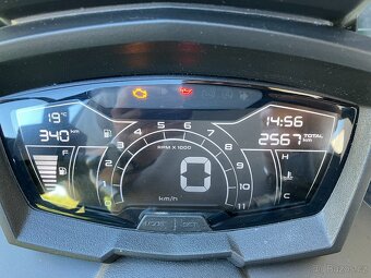 Aprilia SR GT 125 - 7