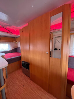 Karavan Hymer Feeling 425 2008, PŘEDSTAN MARKÝZA DRŽÁK KOL - 7