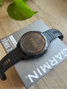 Garmin Fenix 7 Sapphire Solar - 7
