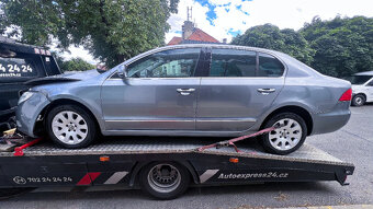Vůz na náhradní díly Škoda Superb 2 sedan 2009 CBBB LQT LF8L - 7