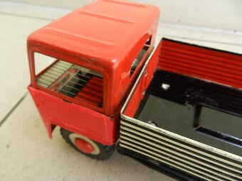NÁKLADNÍ AUTO - VALNÍK - OMNIA 70 léta - ČSSR - 7