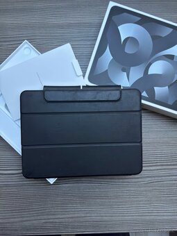 iPad Air 2022 + Paper-Like + Apple Pencil + kryt + krabice - 7