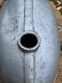 Jawa 350 perak, kyvacka pulbuben - víko spojky - 7