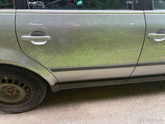 VW PASSAT B5.5 Náhradní díly LD7W 2.0i ALT - 7