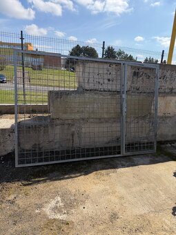 Bouda pro psa plus mříž na kotec - 7