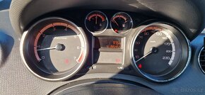 Peugeot 308 1.6i - 7