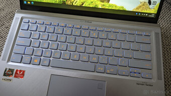Asus Zenbook UM431D /Ryzen 5 3500U, 8GB RAM, 128GB SSD/ - 7