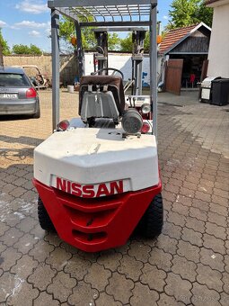 Ještěrka VZV Nissan 2,5t - 7