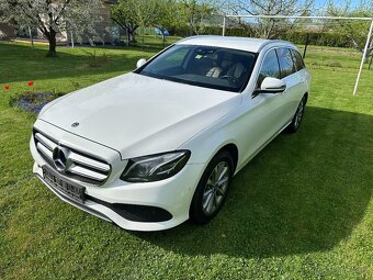 Mercedes E220d 4 matic 2018, plný servis, 100% nájezd - 7
