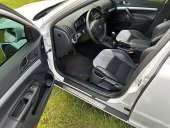 Škoda octavia 2 RS 2.0tfsi 147kw benzín původ ČR - 7