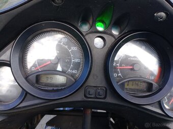 Honda Varadero 125 XL - 7