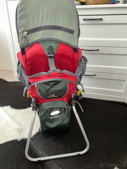 Krosna,nosič Deuter Kid Comfort II, vč. pláštěnky a stříšky - 7