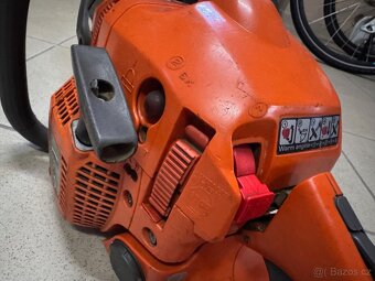 Benzínová pila Husqvarna 435 .....38cm - 7