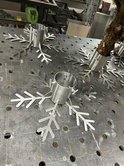 Stojánek na stromek - 7