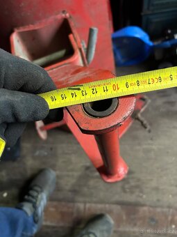 SNEHOVÁ LYZICE ZHRNAK ODHRNAČ RADLICE NA SNÍH PRED STYRKOLKU - 7