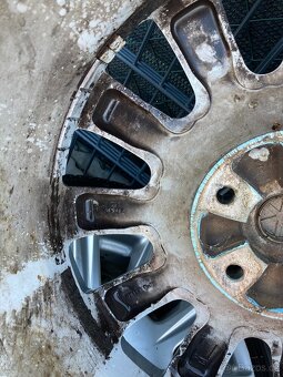 Zimní komplet 18¨ originál MASERATI BBS - 7