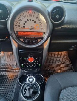 MINI Countryman 2011 - 7