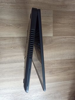 Dell E5570/Dotyk15,6“/I5 6300U/SSD M.2 512GB/RAM16GB/WIN11 - 7