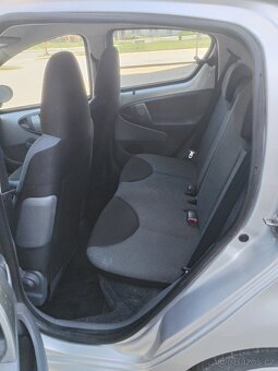 Toyota Aygo NOVÁ STK KLIMA 2.MAJ - 7