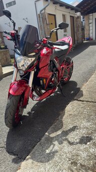 Honda CB1000R - 7