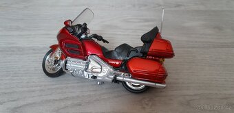 motorky modely 1/18 Maisto různé - 7