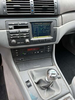 Nahradni díly BMW E46 320D 100kW-topasblau - 7