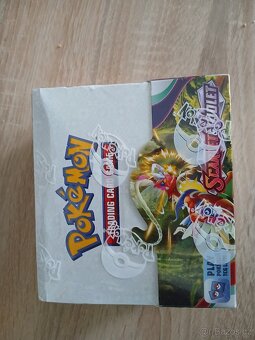 Pokémon karty originál v boxu - 7