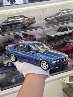BMW E36 M3 Sedan 1:18 Ottomobile - 7