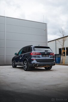 BMW X5 M50i - 7