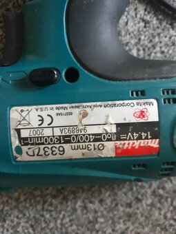 AKU  UTAHOVÁK,  AKU  VRTAČKU  ZN.  MAKITA - 7