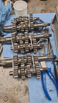 díly jawa 553 579 554 - 7