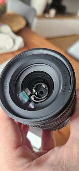 Sony Zv-E10 + Sigma 18-50 f2.8 + Sony 16-50 (Smallrig atd) - 7