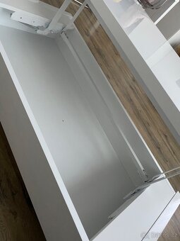 Konferenční stůl - 7