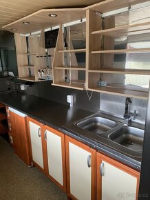 Food truck - možnost pronájmu od 18 000,-/měsíc - 7