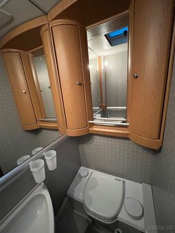 Karavan Bürstner Amara 465 TS - 7