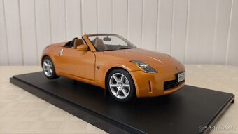 Model Nissan 350 Z Roadster Sunset Orange, Autoart 1:18 - 7