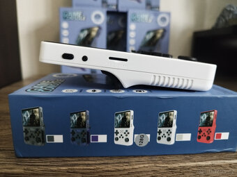 Handheld konzole R36S (verze ArkOS 2.0) +26000 her 128GB - 7