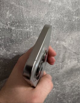 IPhone 16 pro 256gb - 7